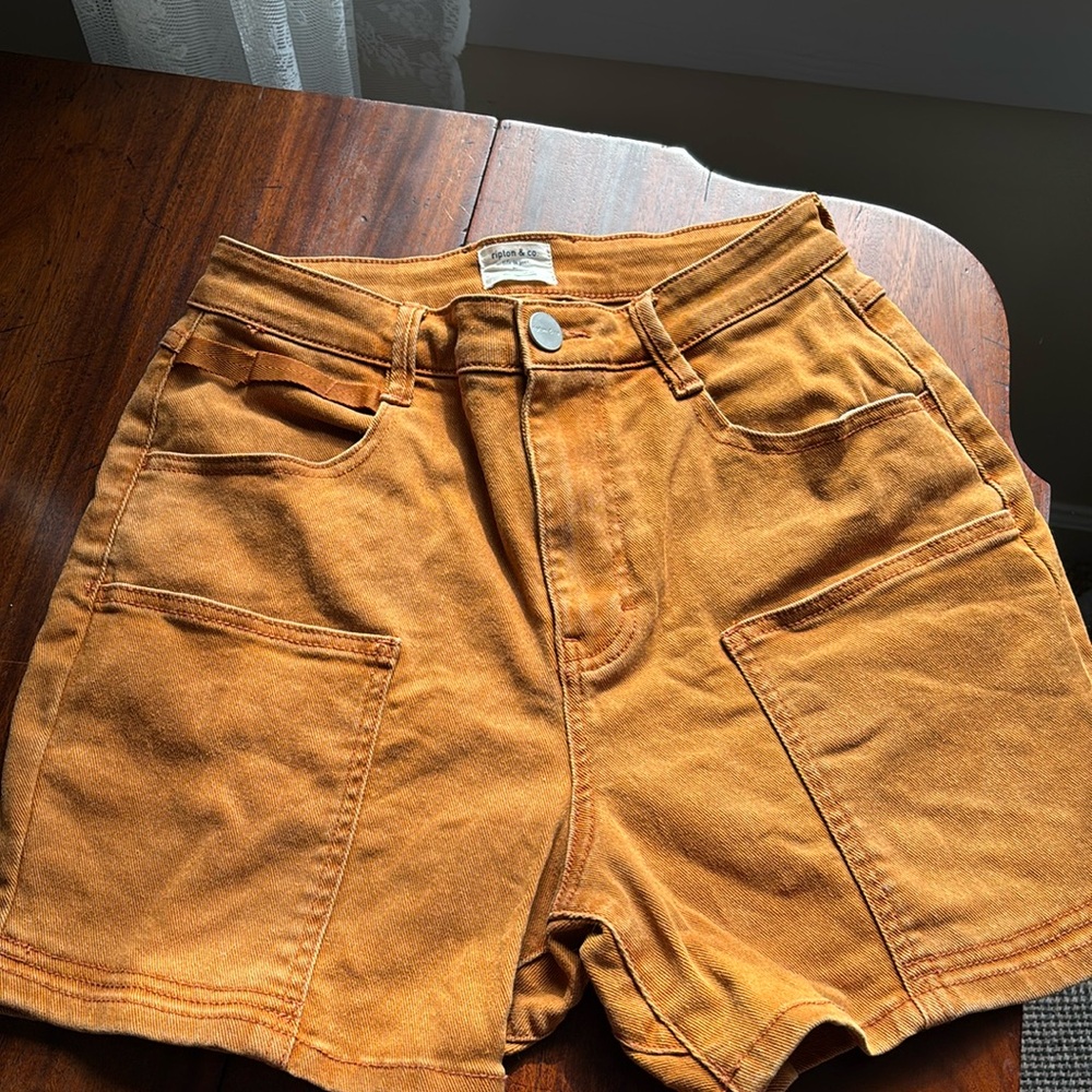 Ripton & Co Chore Short Turmeric GUC size 29